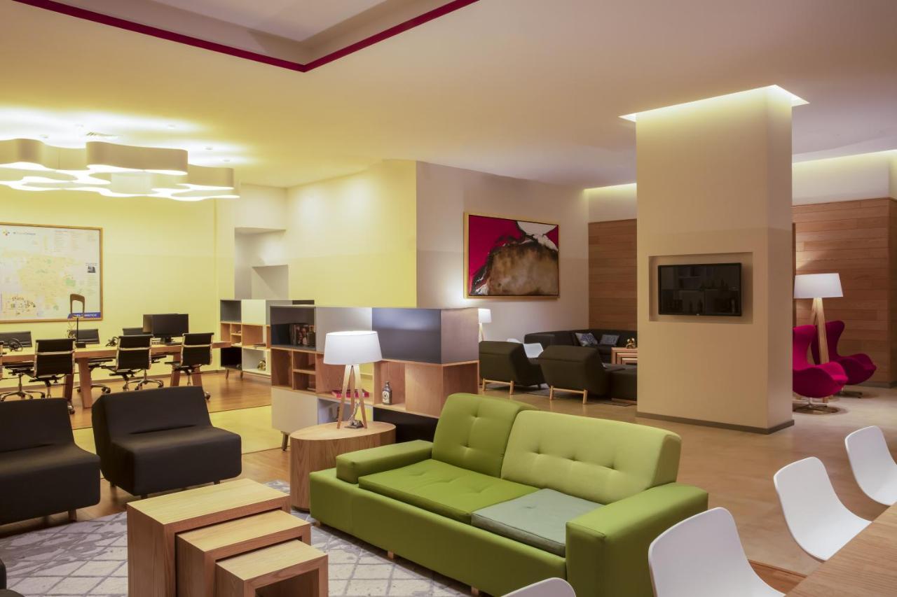 Fiesta Inn Celaya Galerias Extérieur photo