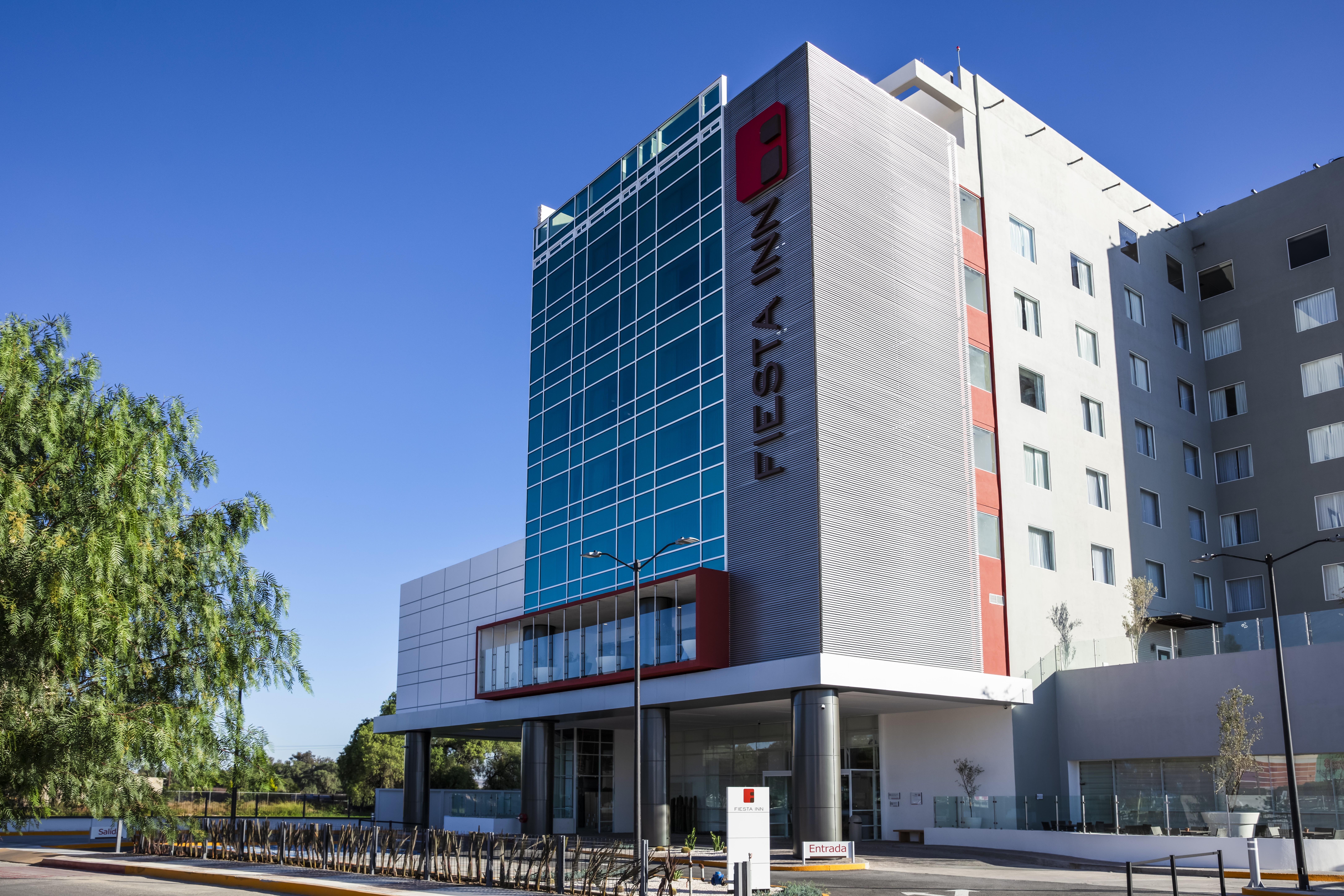 Fiesta Inn Celaya Galerias Extérieur photo